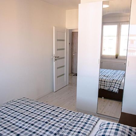 Apartment Klobucka วอร์ซอ ภายนอก รูปภาพ